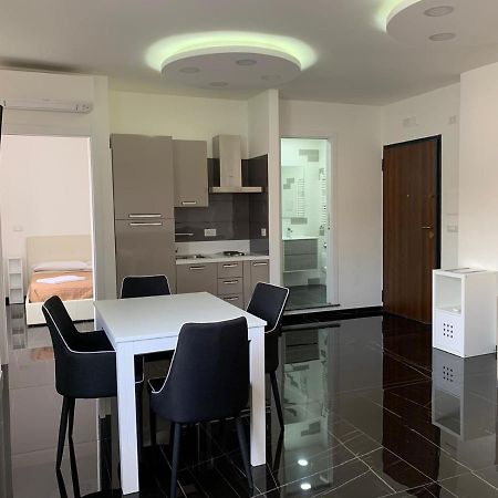 Mondo Suites Apartments Nápoly Kültér fotó